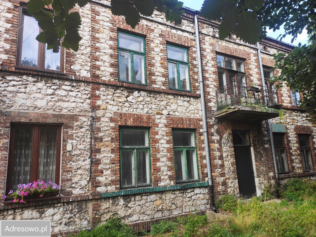 kamienica, 6 pokoi Częstochowa Podjasnogórska , ul. Kubiny