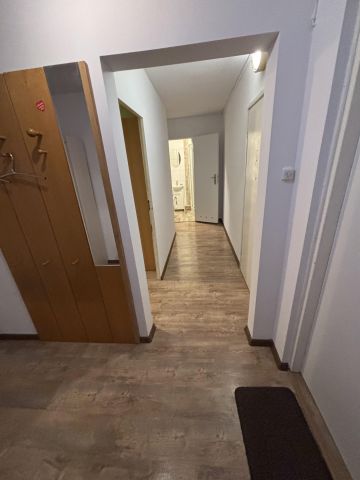 Mieszkanie 3-pokojowe Wrocław Psie Pole, ul. Władysława Broniewskiego. Zdjęcie 2