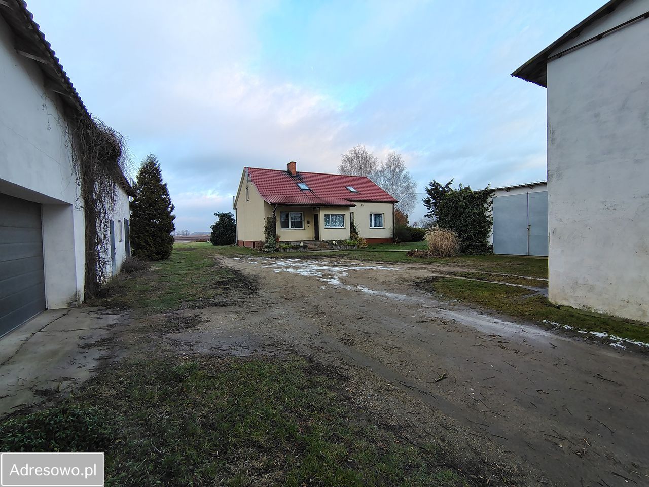 dom wolnostojący, 6 pokoi Kochoń. Zdjęcie 9