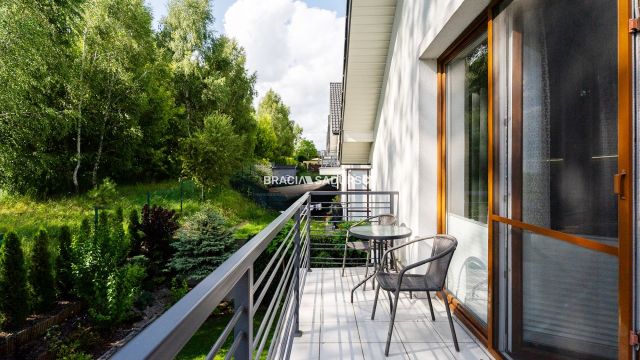 Mieszkanie 4-pokojowe Tomaszowice, ul. Kolberga. Zdjęcie 21