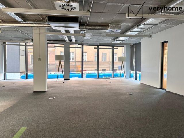 Biuro Kraków Podgórze, ul. Kalwaryjska. Zdjęcie 9