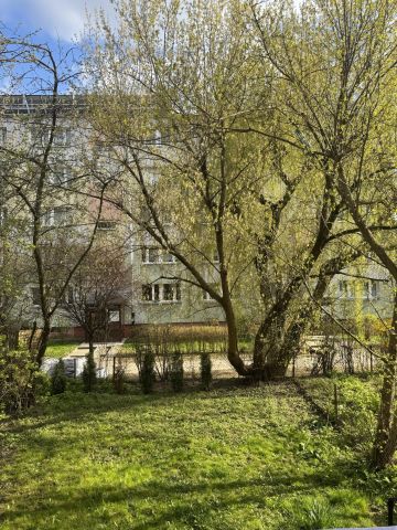 Mieszkanie 3-pokojowe Łódź Bałuty, ul. Biedronkowa. Zdjęcie 1