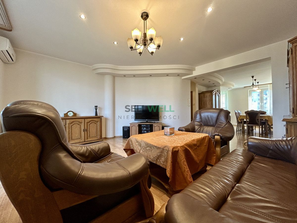 Mieszkanie 3-pokojowe Łódź Widzew, ul. Karola Adamieckiego. Zdjęcie 2