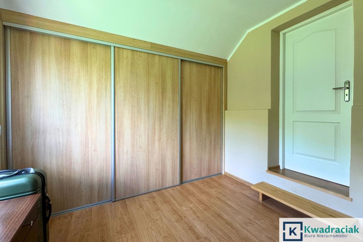 dom wolnostojący, 4 pokoje Lesko. Zdjęcie 17