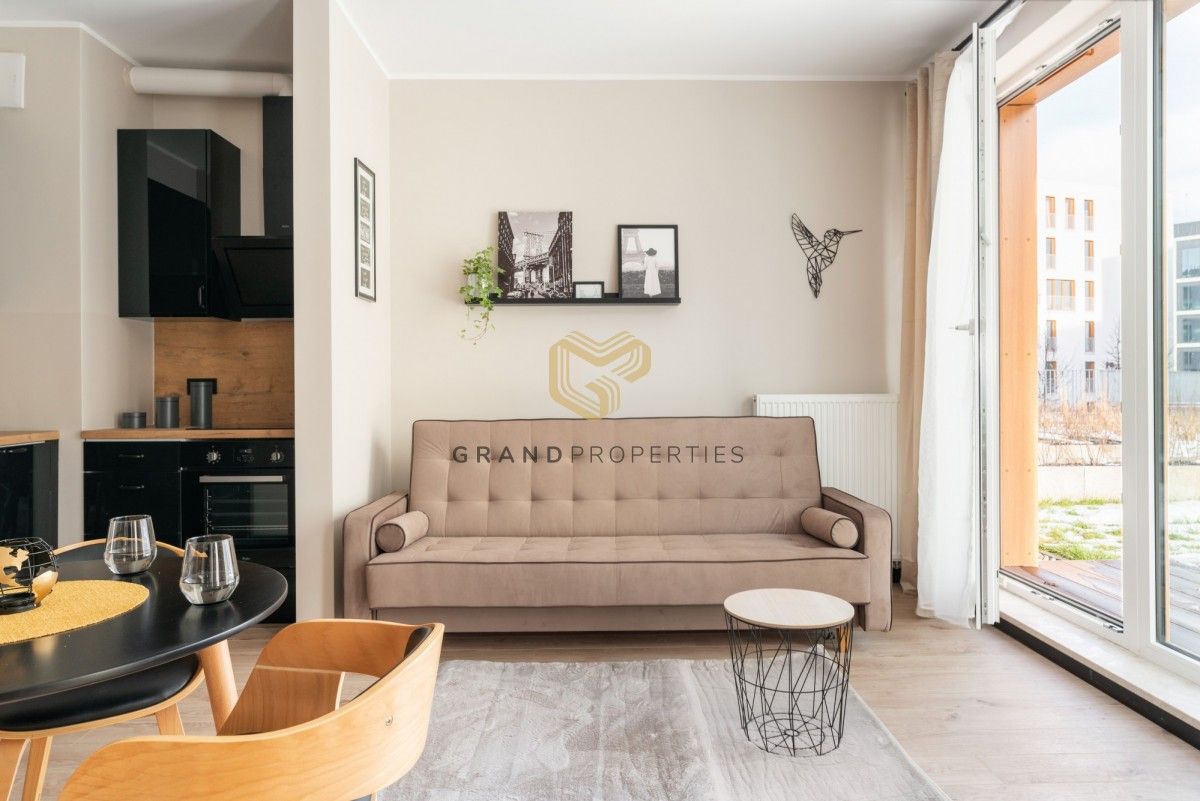 Mieszkanie 2-pokojowe Warszawa Mokotów, ul. Chrystiana Piotra Aignera. Zdjęcie 2