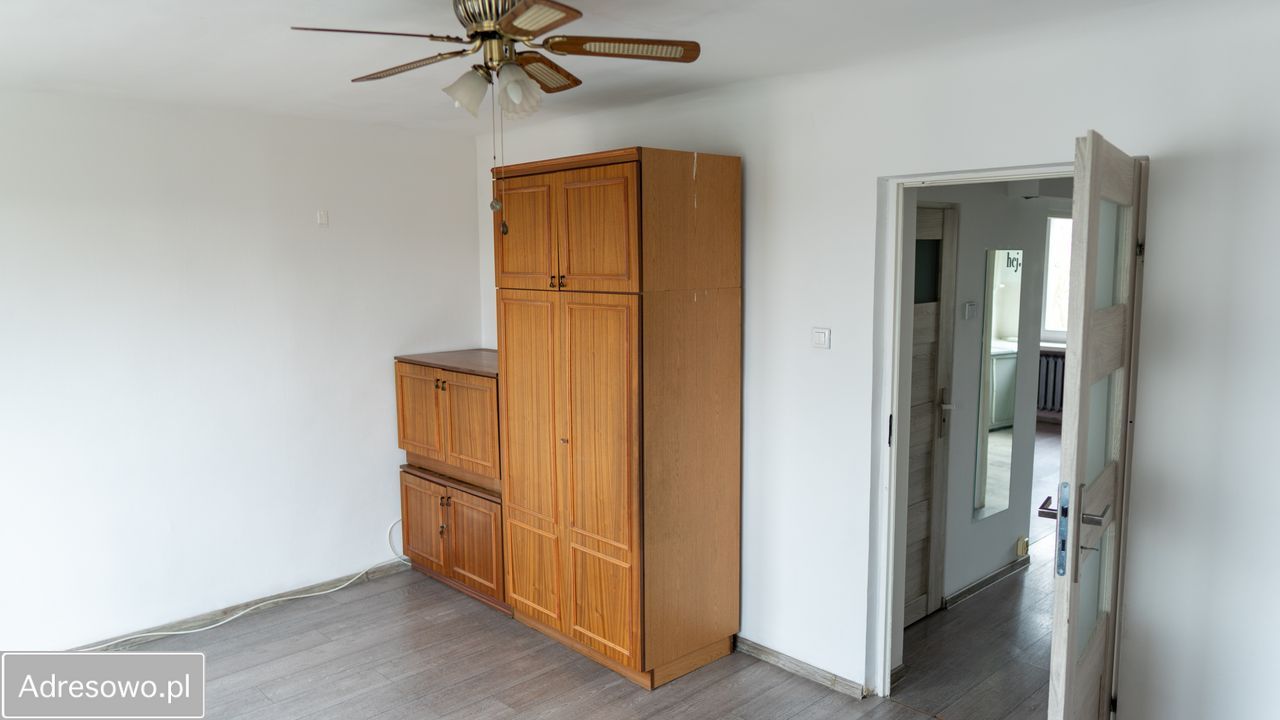 Mieszkanie 3-pokojowe Kielce Sady, ul. Jesionowa. Zdjęcie 1