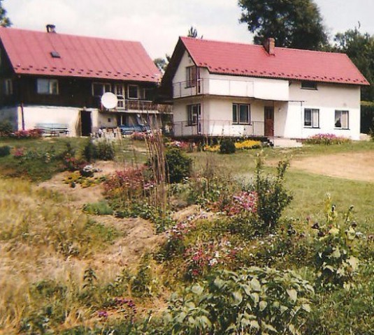 dom wolnostojący, 2 pokoje Bircza Błonie, ul. Błonie. Zdjęcie 1