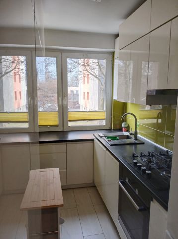 Mieszkanie 3-pokojowe Bytom Śródmieście, ul. Strzelców Bytomskich. Zdjęcie 4