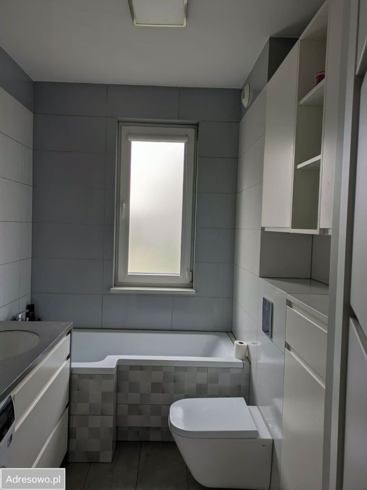 Mieszkanie 3-pokojowe Warszawa Ursus, ul. Tadeusza Hennela. Zdjęcie 3