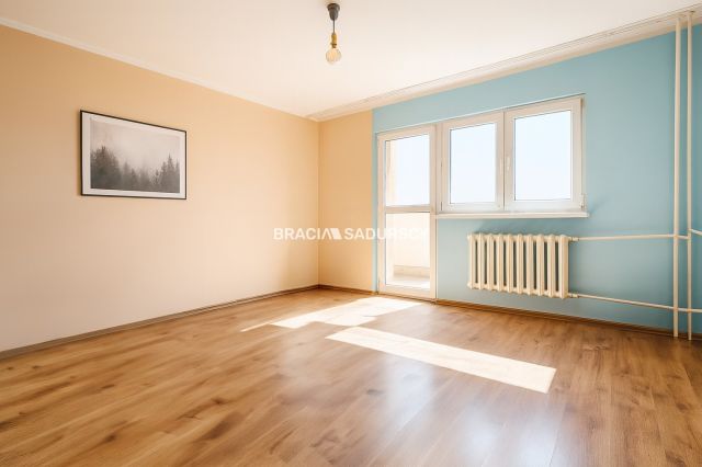 Mieszkanie 3-pokojowe Kraków Dębniki, ul. gen. Stefana Grota-Roweckiego. Zdjęcie 2