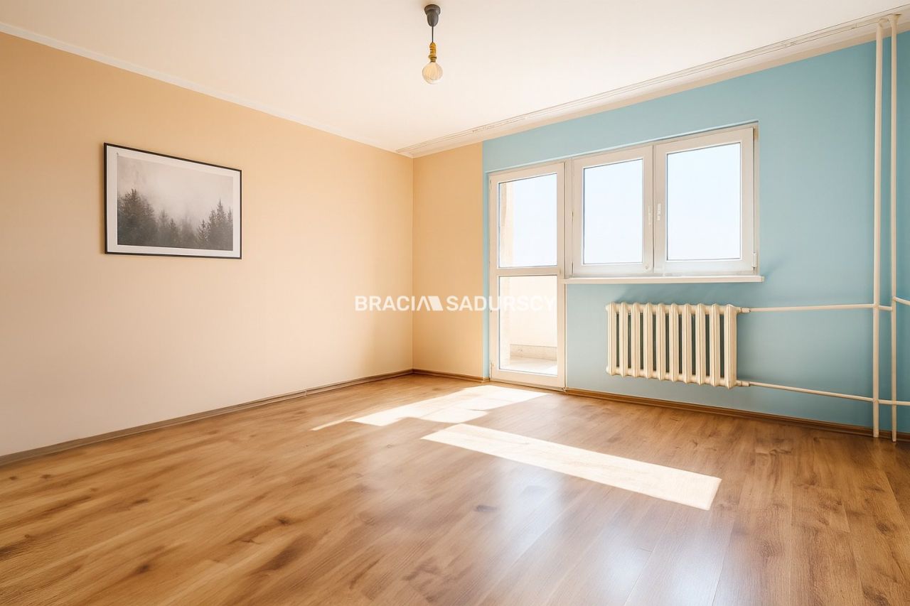 Mieszkanie 3-pokojowe Kraków Dębniki, ul. gen. Stefana Grota-Roweckiego. Zdjęcie 2