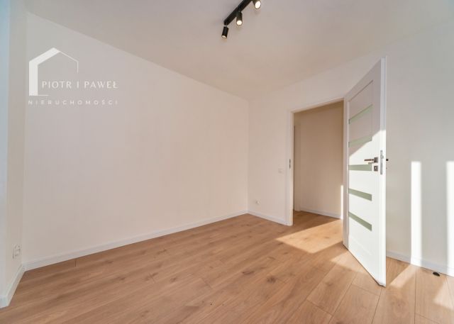 Mieszkanie 3-pokojowe Bielsko-Biała, ul. gen. Stefana Grota-Roweckiego. Zdjęcie 13