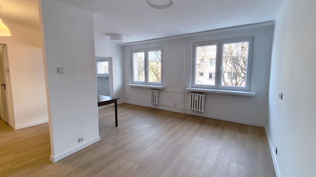 Mieszkanie 3-pokojowe Kalisz Kaliniec, ul. Bogumiła i Barbary. Zdjęcie 1