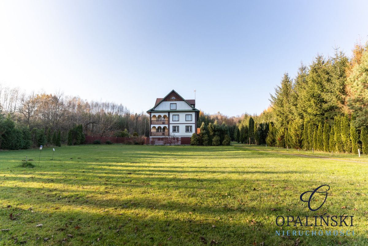 dom wolnostojący, 7 pokoi Hucisko Jawornickie. Zdjęcie 3