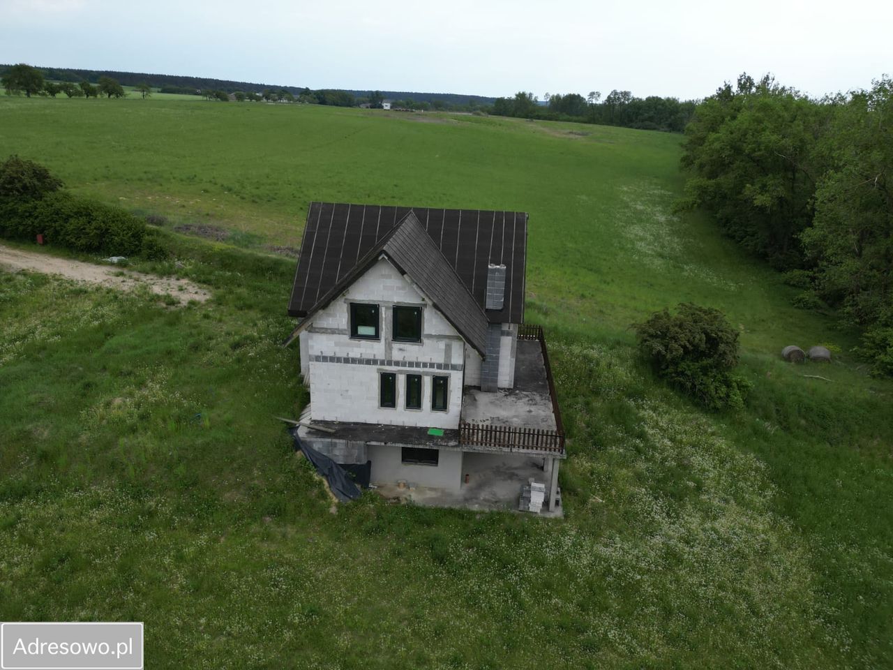 dom wolnostojący, 9 pokoi Łysinin. Zdjęcie 1