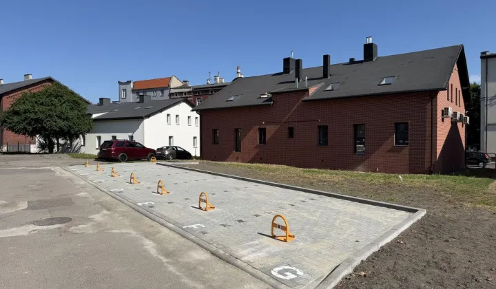 Garaż/miejsce parkingowe Siemianowice Śląskie Centrum, ul. Hutnicza