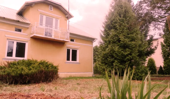 dom wolnostojący, 7 pokoi Łańcut, ul. Podzwierzyniec