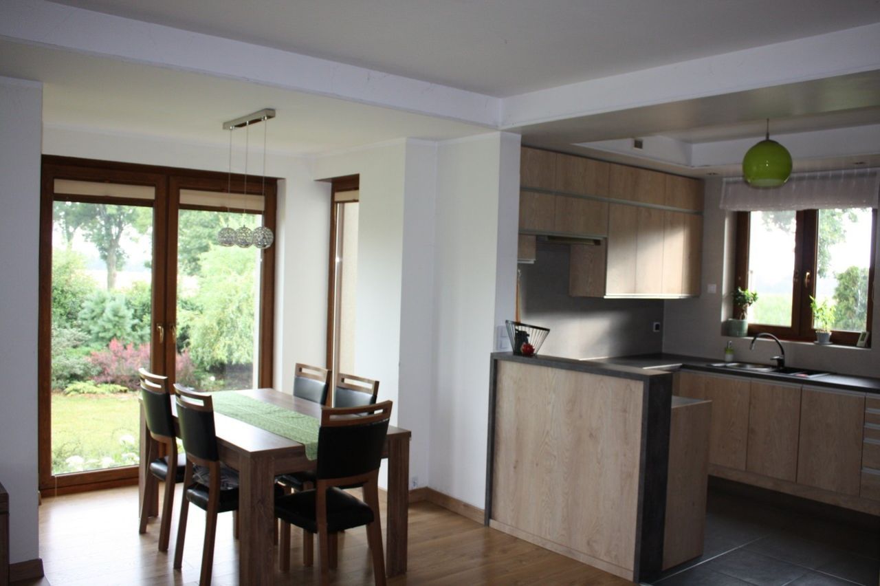 dom wolnostojący, 5 pokoi Mościszki. Zdjęcie 16