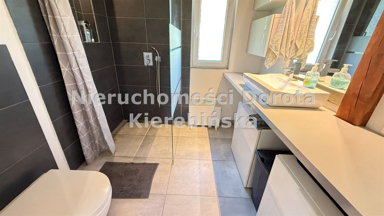 dom wolnostojący, 3 pokoje Zarzęcin. Zdjęcie 4