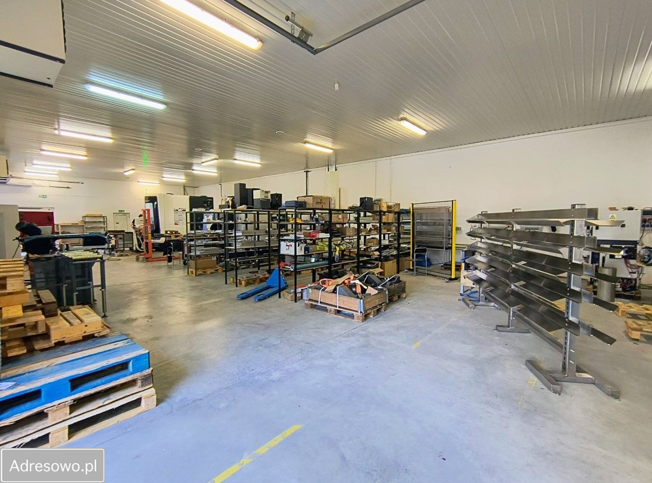 Nieruchomość komercyjna Dąbrówki. Zdjęcie 11