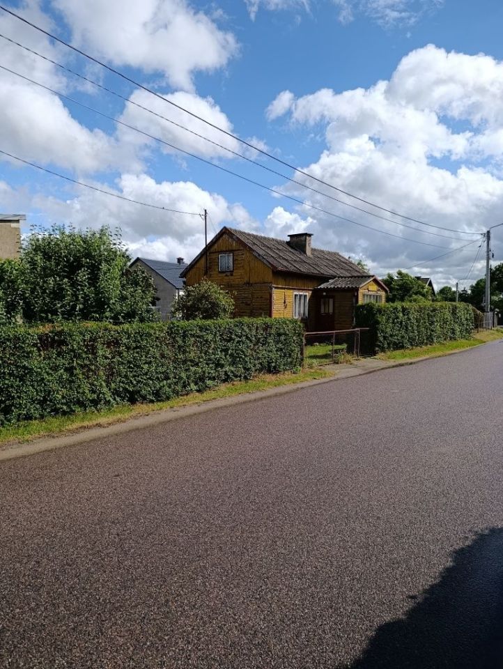 dom wolnostojący, 2 pokoje Radzynek. Zdjęcie 1