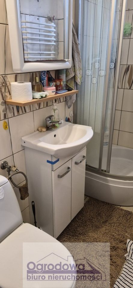 dom wolnostojący, 5 pokoi Leoncin. Zdjęcie 12