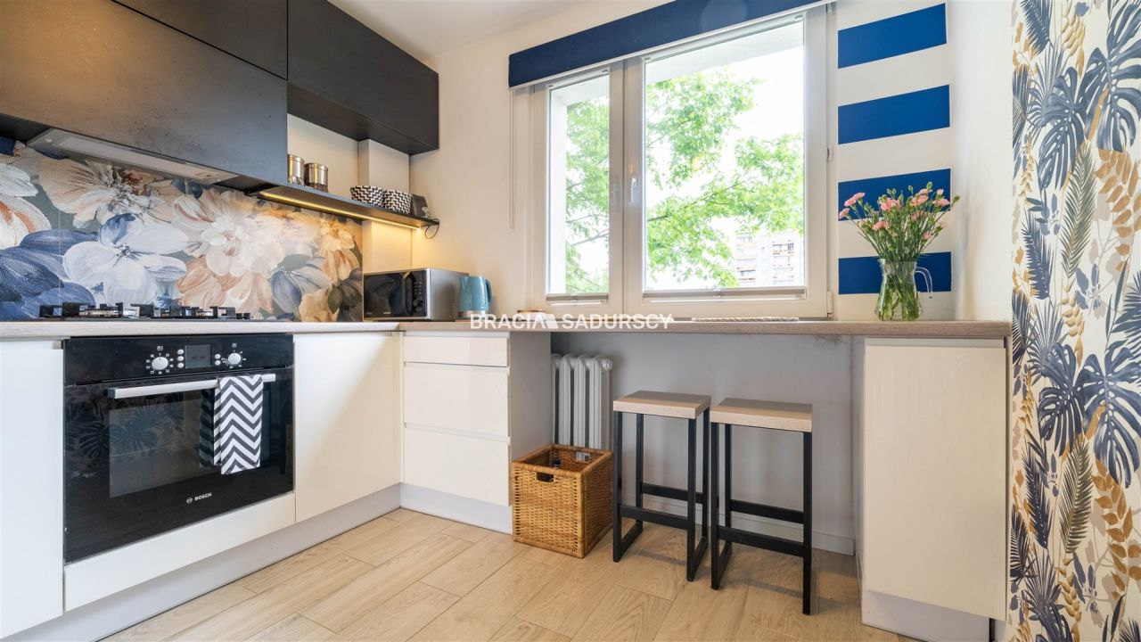 Mieszkanie 2-pokojowe Kraków Bieżanów, ul. Heleny. Zdjęcie 2