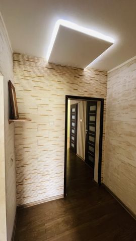 Mieszkanie 3-pokojowe Bełchatów. Zdjęcie 9