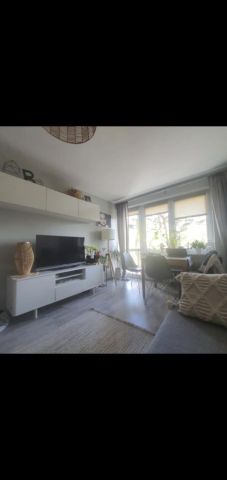 Mieszkanie 2-pokojowe Józefów Michalin, ul. Marszałka Piłsudskiego. Zdjęcie 1