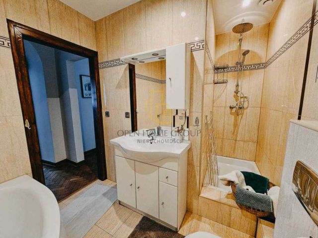 Mieszkanie 3-pokojowe Warszawa, ul. Chmielna. Zdjęcie 16