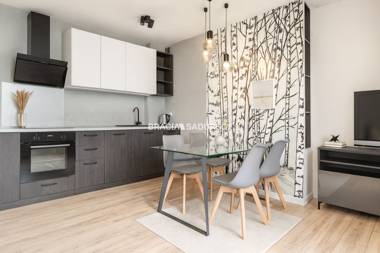 Mieszkanie 2-pokojowe Kraków, ul. gen. Tadeusza Kościuszki. Zdjęcie 5