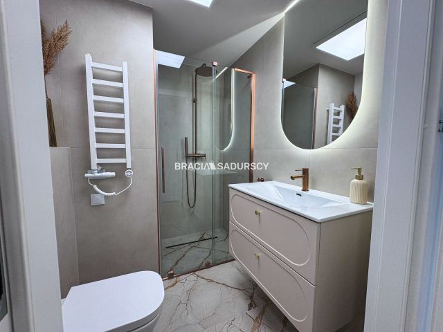 Mieszkanie 5-pokojowe Niepołomice. Zdjęcie 18