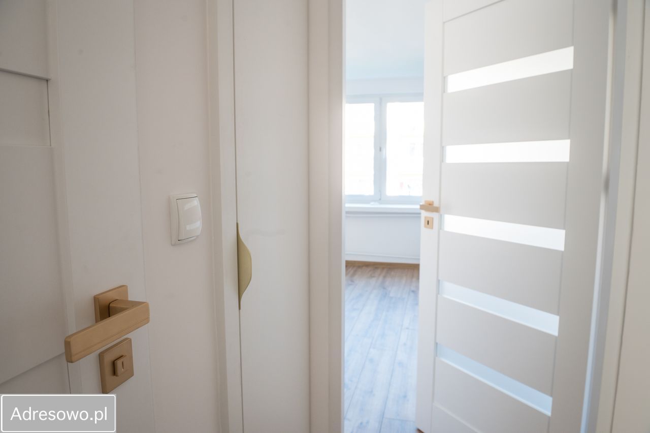 Mieszkanie 3-pokojowe Chrzanów Centrum, ul. 29 Listopada. Zdjęcie 9