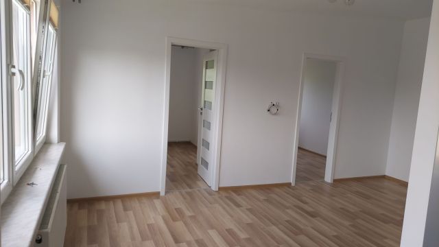 Mieszkanie 3-pokojowe Pilawa, ul. Leśna. Zdjęcie 1