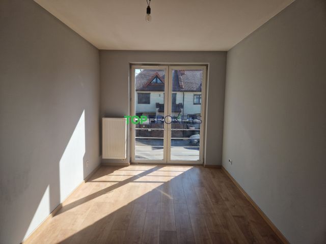 dom szeregowy, 9 pokoi Ząbki. Zdjęcie 5