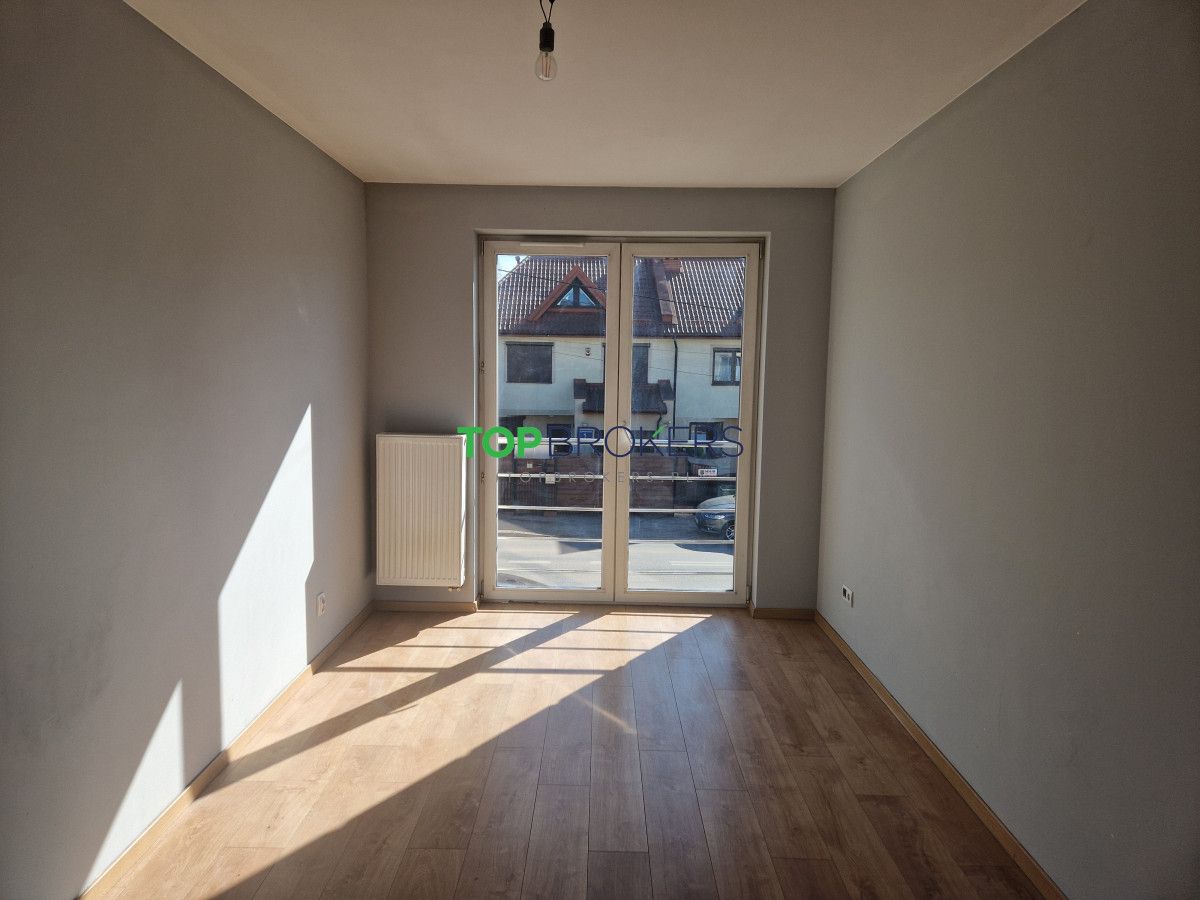 dom szeregowy, 9 pokoi Ząbki. Zdjęcie 5