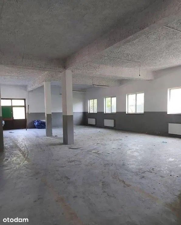 Hala/magazyn Powroźnik. Zdjęcie 3