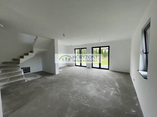 bliźniak, 5 pokoi Żukowo. Zdjęcie 9