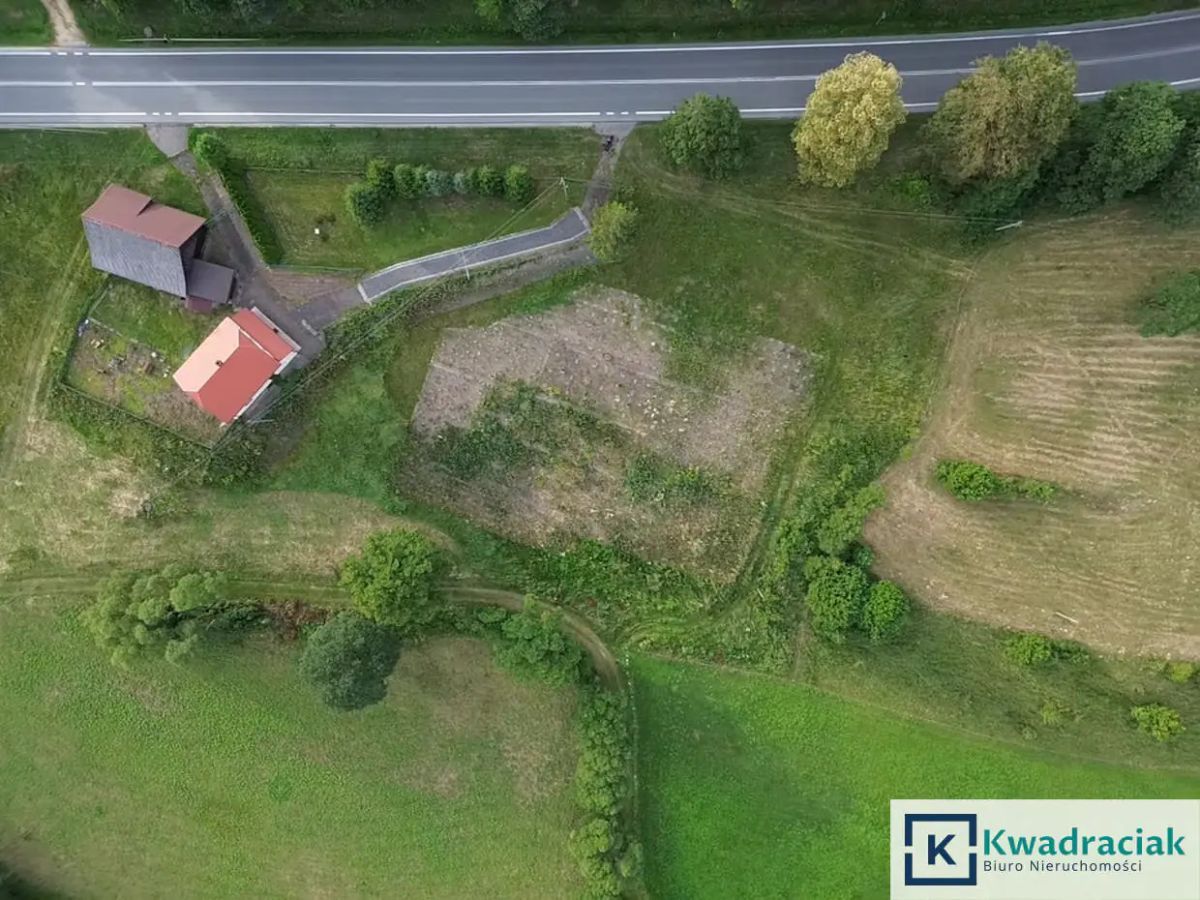 dom wolnostojący, 4 pokoje Tylawa. Zdjęcie 23