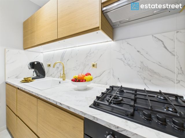 Mieszkanie 3-pokojowe Bytom, ul. Józefa Kwietniewskiego. Zdjęcie 6