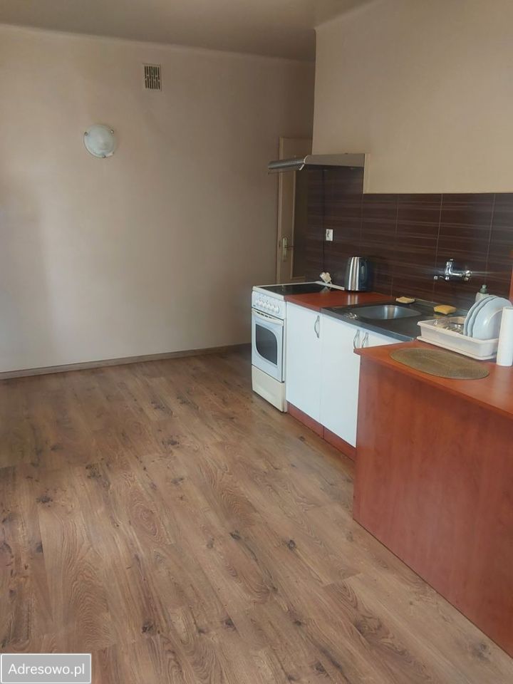 Mieszkanie 3-pokojowe Jaworzno, ul. ks. Jana Sulińskiego. Zdjęcie 3