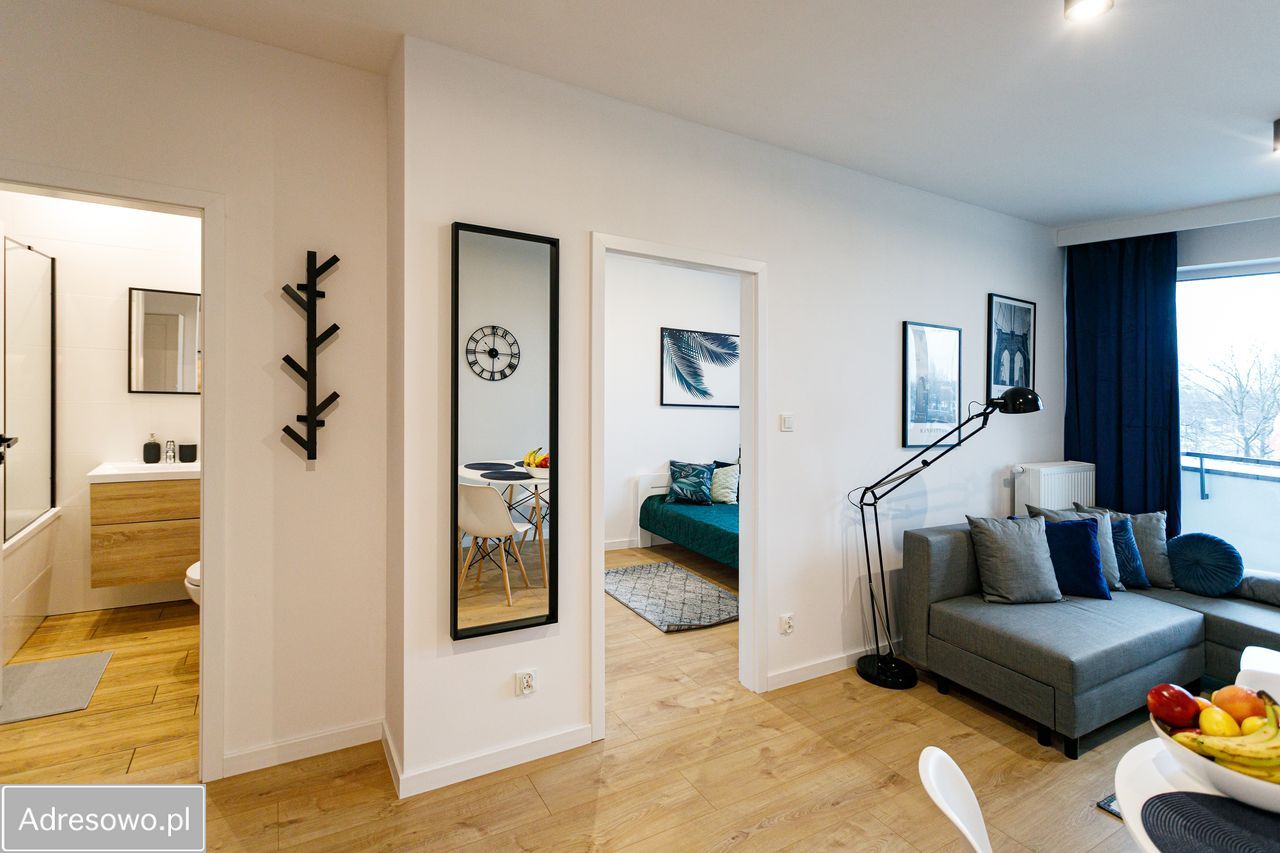 Mieszkanie 2-pokojowe Warszawa Włochy, ul. Łopuszańska. Zdjęcie 2