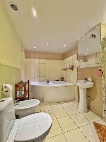 dom wolnostojący, 6 pokoi Żegiestów. Zdjęcie 11