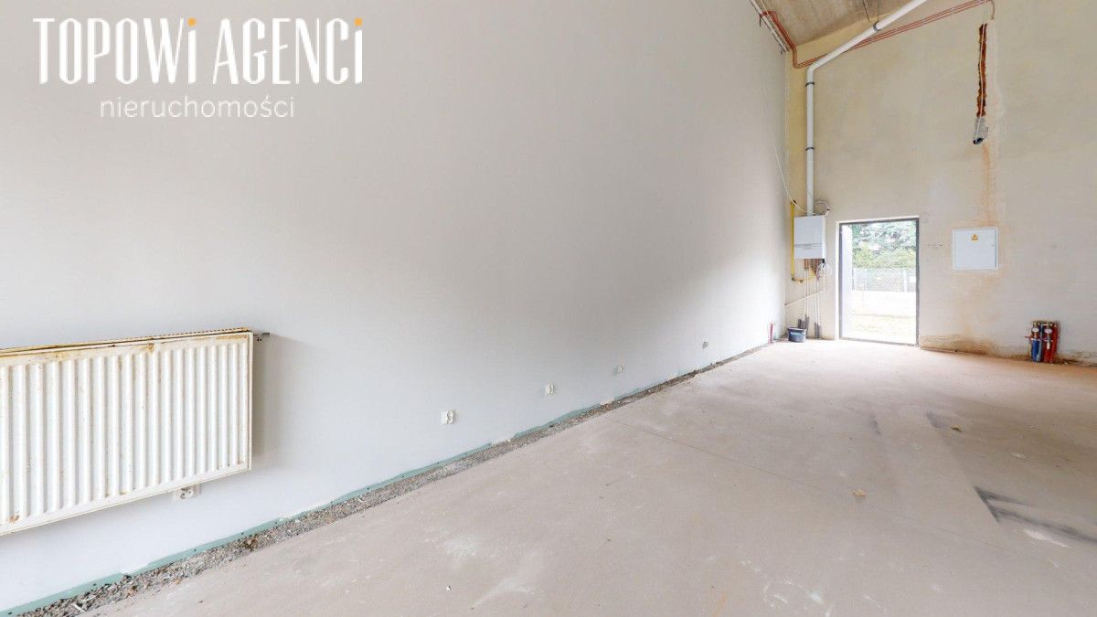 Lokal Łódź Górna, al. marsz. Edwarda Śmigłego-Rydza. Zdjęcie 5
