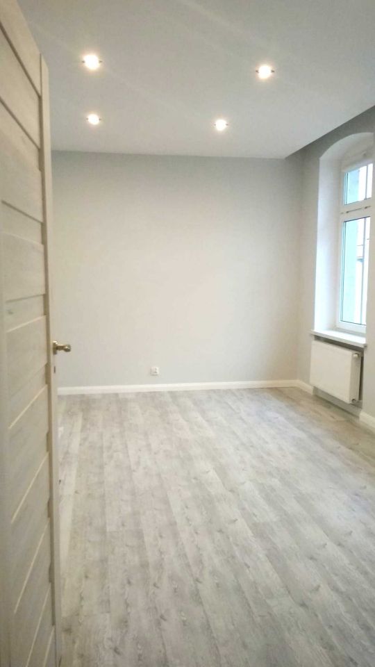 Mieszkanie 5-pokojowe Legnica Tarninów, ul. gen. Władysława Andersa. Zdjęcie 7