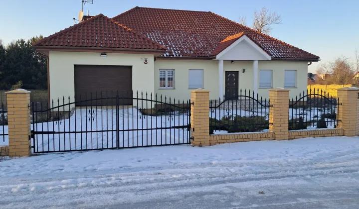 dom wolnostojący, 4 pokoje Niemcz, ul. Sielska