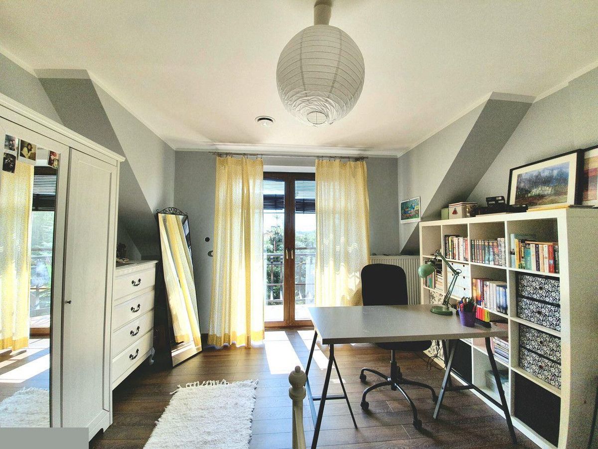 dom wolnostojący, 6 pokoi Zawierzbie. Zdjęcie 10