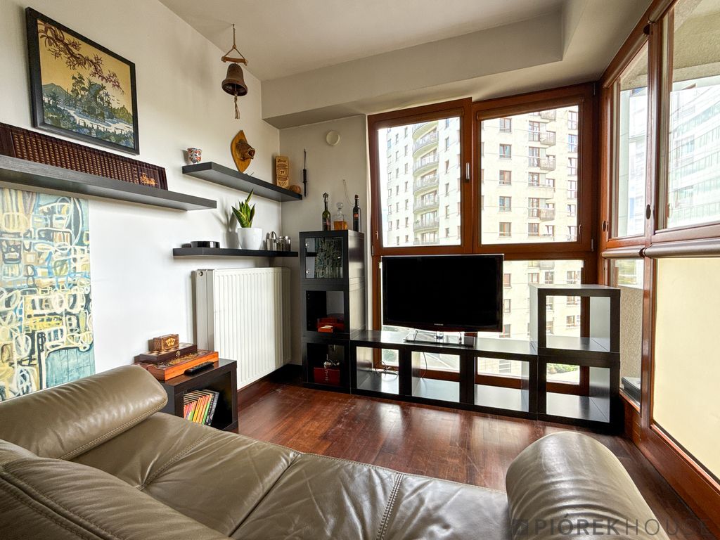 Mieszkanie 2-pokojowe Warszawa Mokotów, al. Wyścigowa. Zdjęcie 2