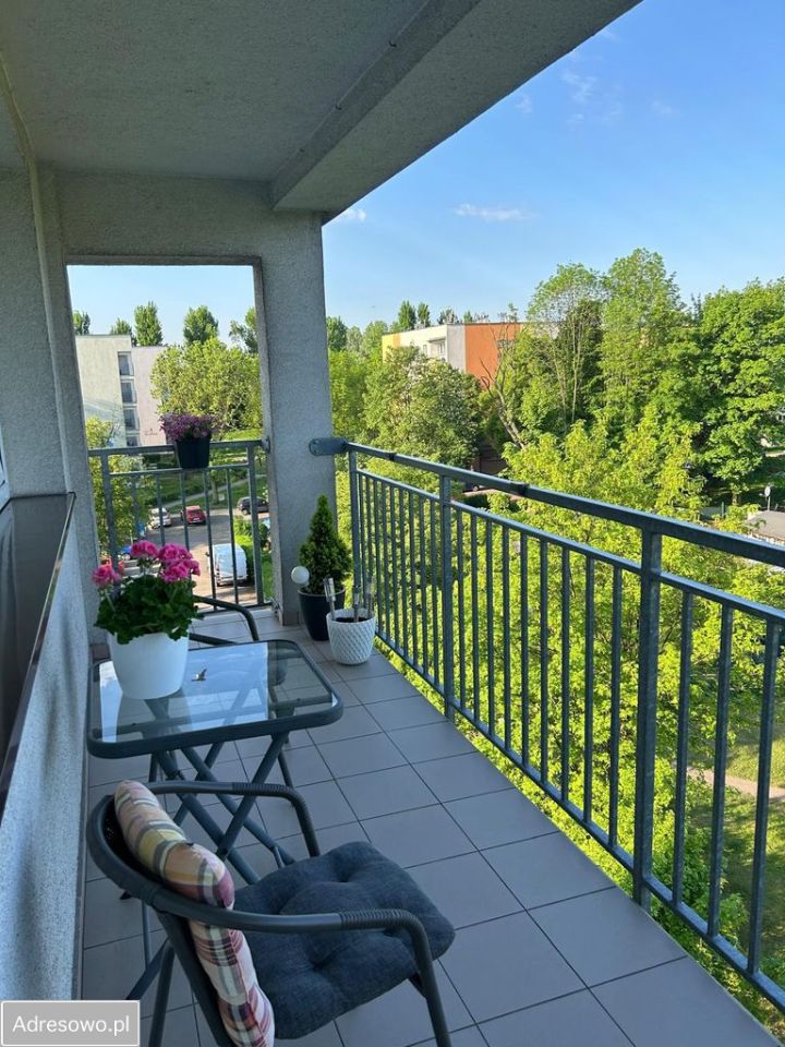 Mieszkanie 3-pokojowe Ruda Śląska Orzegów, ul. Kardynała Augusta Hlonda. Zdjęcie 3