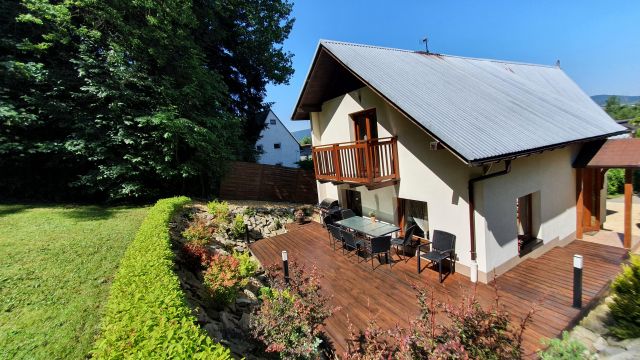 dom wolnostojący, 3 pokoje Myślenice Zarabie, ul. Spacerowa. Zdjęcie 1
